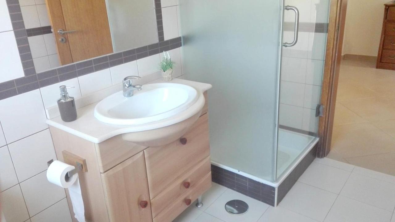 Spacious House In Aldeia Dos Pinheiros With Pool Azeitao Ngoại thất bức ảnh