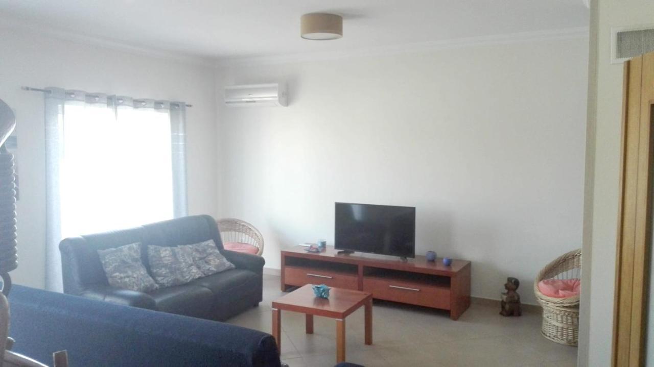 Spacious House In Aldeia Dos Pinheiros With Pool Azeitao Ngoại thất bức ảnh